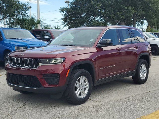 2023 Jeep Grand Cherokee Laredo