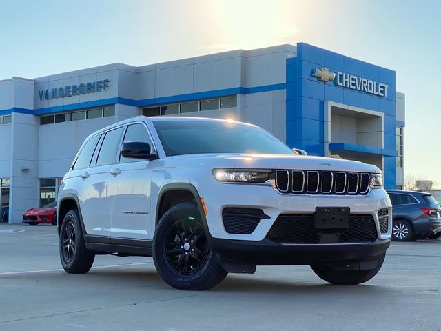 2023 Jeep Grand Cherokee Laredo