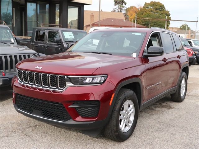 2023 Jeep Grand Cherokee Laredo