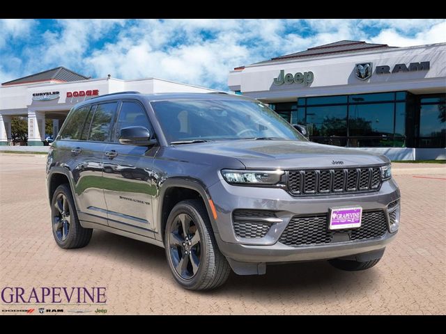 2023 Jeep Grand Cherokee Altitude