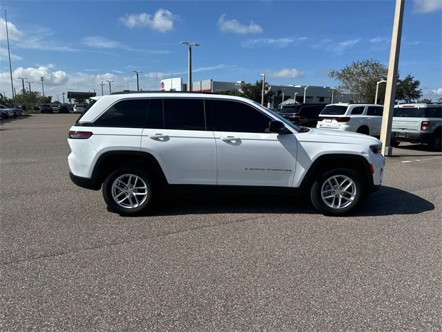 2023 Jeep Grand Cherokee Laredo