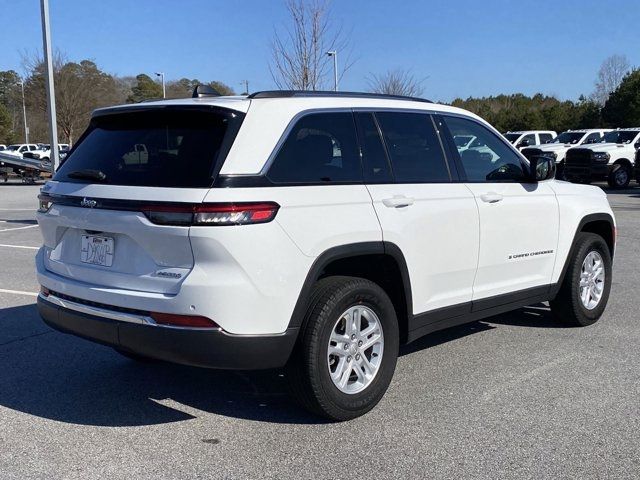 2023 Jeep Grand Cherokee Laredo