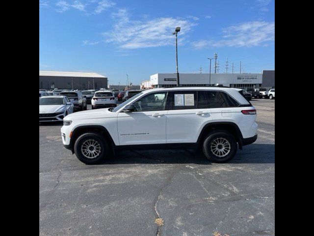 2023 Jeep Grand Cherokee Laredo