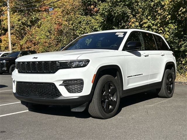 2023 Jeep Grand Cherokee Altitude