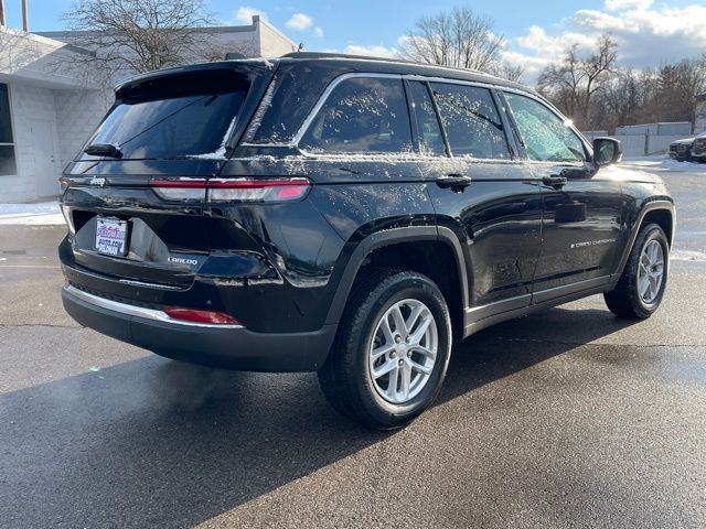 2023 Jeep Grand Cherokee Laredo X