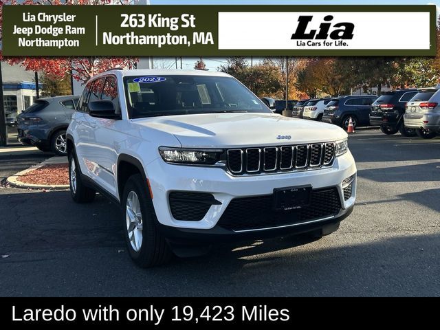 2023 Jeep Grand Cherokee Laredo