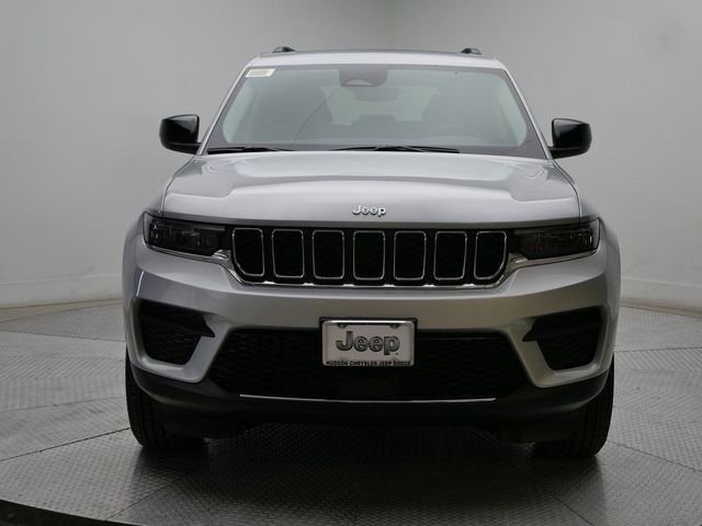 2023 Jeep Grand Cherokee Laredo X