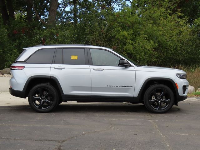 2023 Jeep Grand Cherokee Altitude