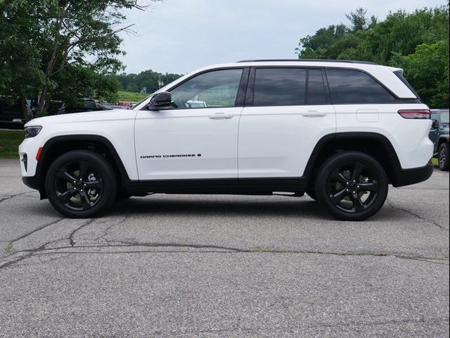 2023 Jeep Grand Cherokee Altitude