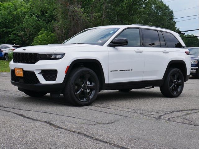 2023 Jeep Grand Cherokee Altitude