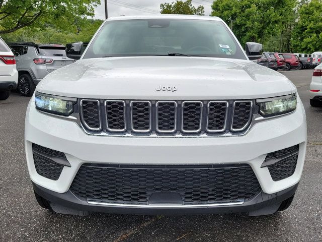 2023 Jeep Grand Cherokee Laredo