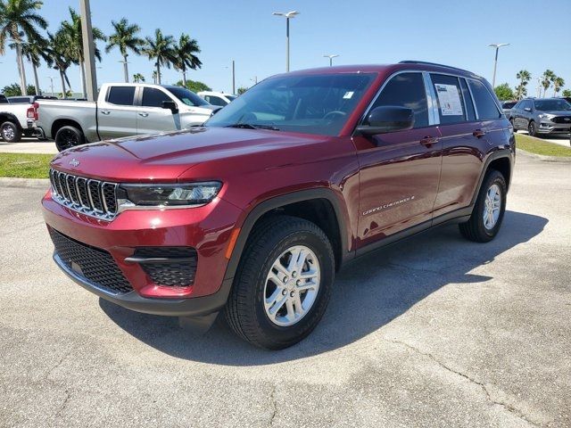 2023 Jeep Grand Cherokee Laredo