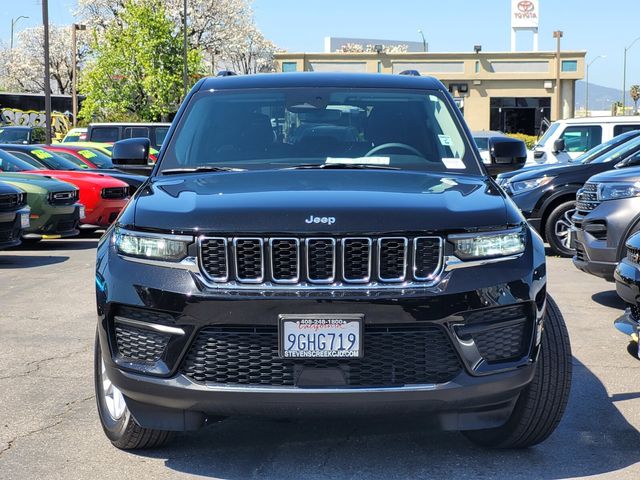 2023 Jeep Grand Cherokee Laredo