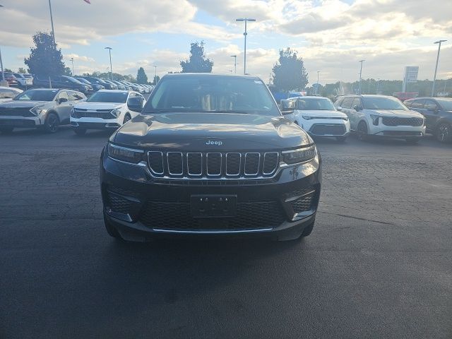 2023 Jeep Grand Cherokee Laredo