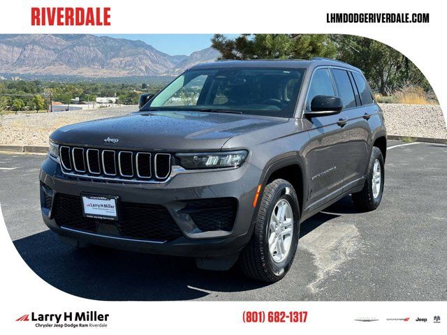 2023 Jeep Grand Cherokee Laredo