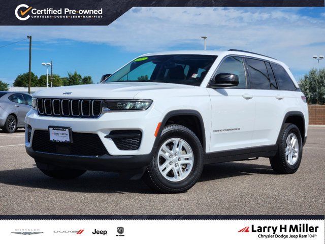 2023 Jeep Grand Cherokee Laredo