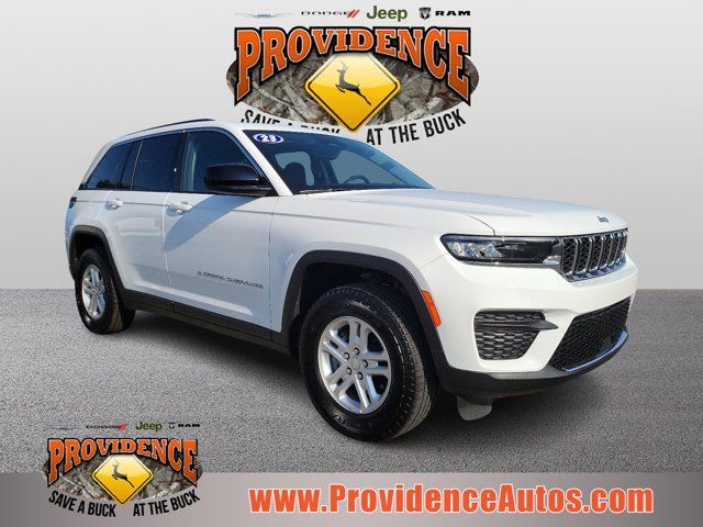 2023 Jeep Grand Cherokee Laredo