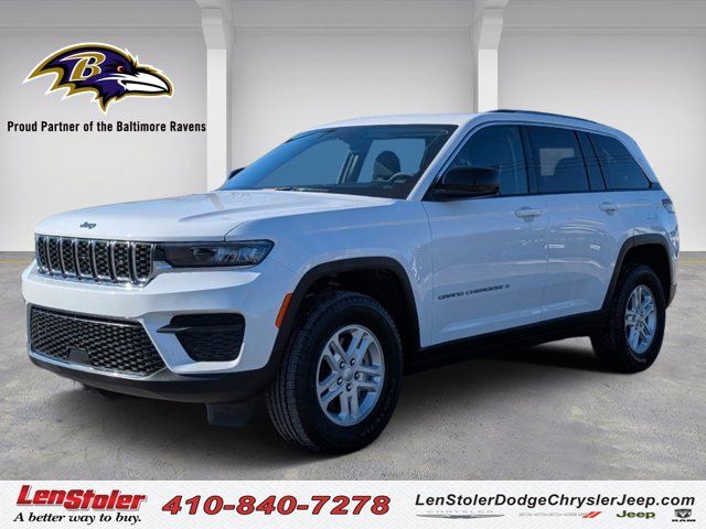 2023 Jeep Grand Cherokee Laredo