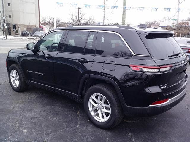 2023 Jeep Grand Cherokee Laredo