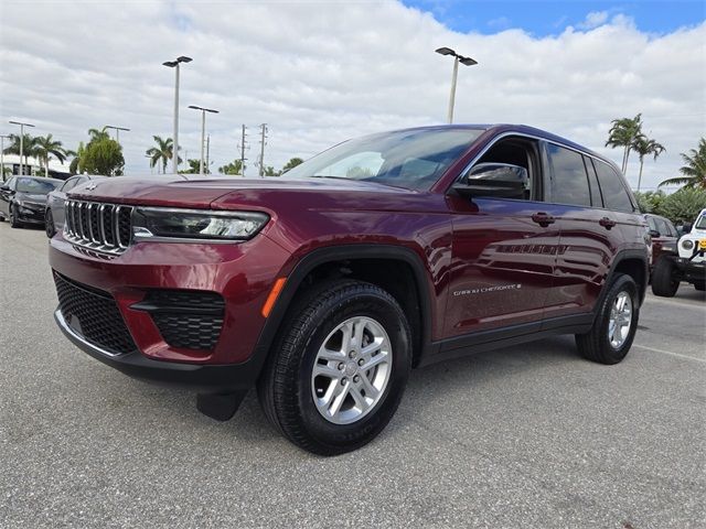 2023 Jeep Grand Cherokee Laredo