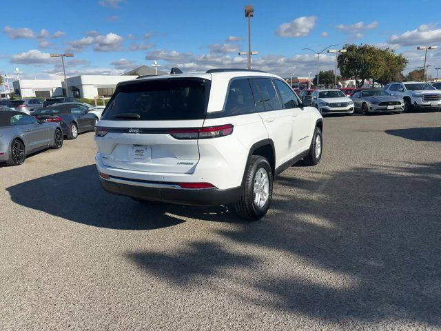 2023 Jeep Grand Cherokee Laredo