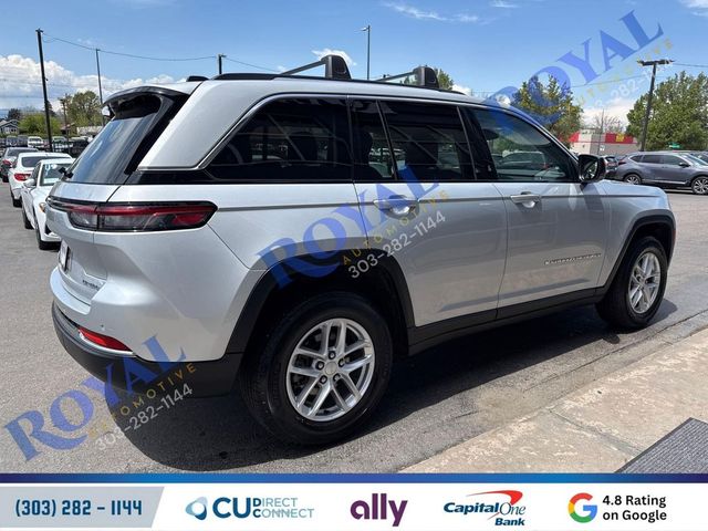 2023 Jeep Grand Cherokee Laredo
