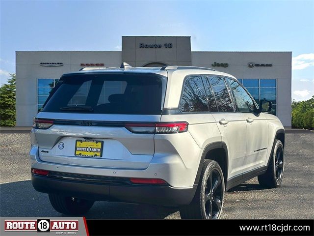 2023 Jeep Grand Cherokee Altitude