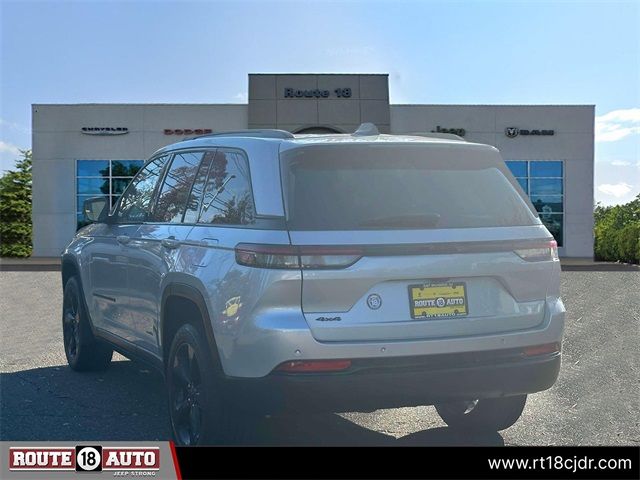 2023 Jeep Grand Cherokee Altitude