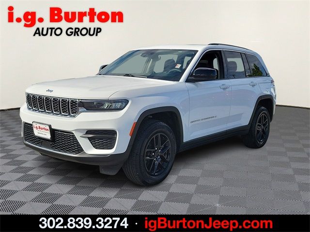 2023 Jeep Grand Cherokee Laredo