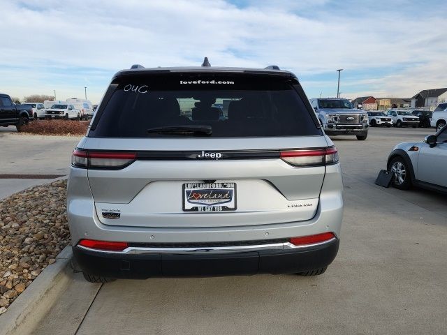 2023 Jeep Grand Cherokee Laredo