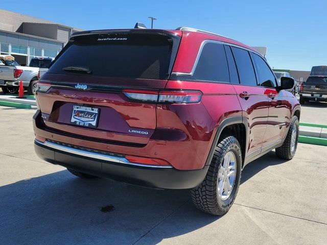 2023 Jeep Grand Cherokee Laredo