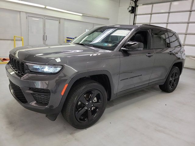 2023 Jeep Grand Cherokee Altitude