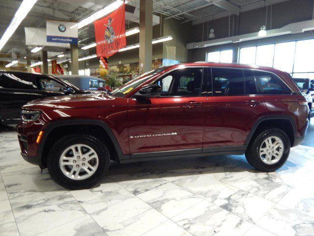 2023 Jeep Grand Cherokee Laredo