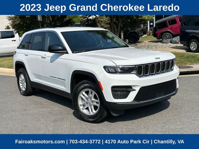 2023 Jeep Grand Cherokee Laredo