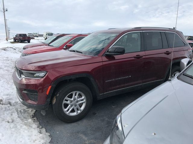 2023 Jeep Grand Cherokee Laredo