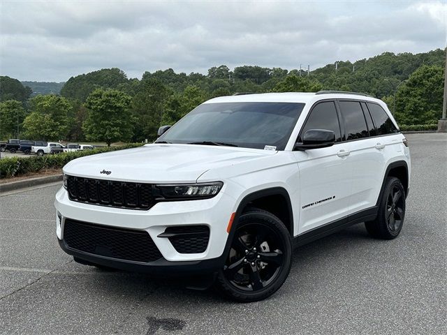 2023 Jeep Grand Cherokee Altitude