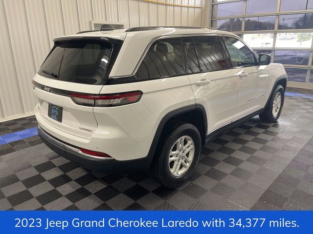 2023 Jeep Grand Cherokee Laredo