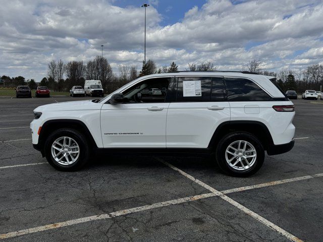 2023 Jeep Grand Cherokee Laredo