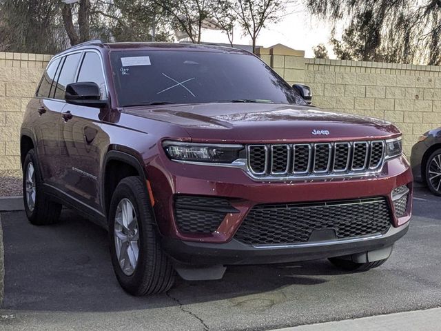 2023 Jeep Grand Cherokee Laredo