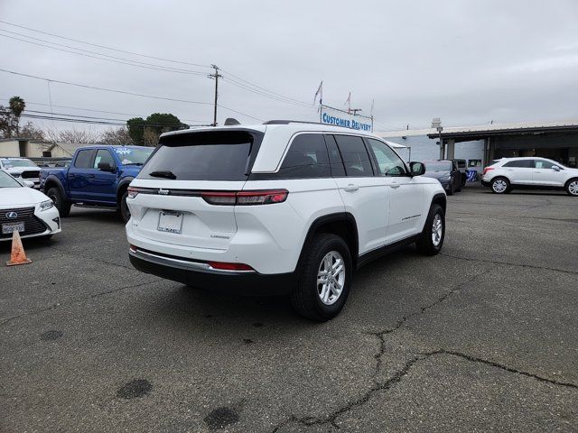 2023 Jeep Grand Cherokee Laredo