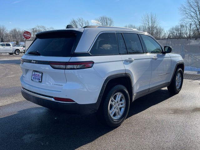 2023 Jeep Grand Cherokee Laredo