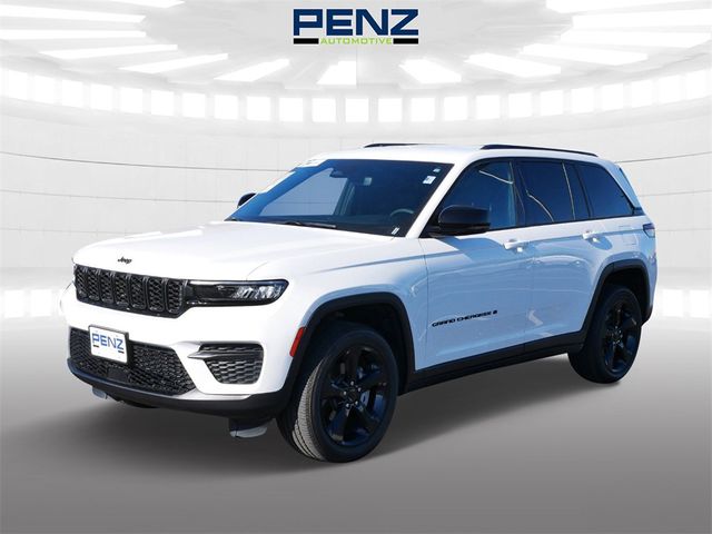 2023 Jeep Grand Cherokee Altitude