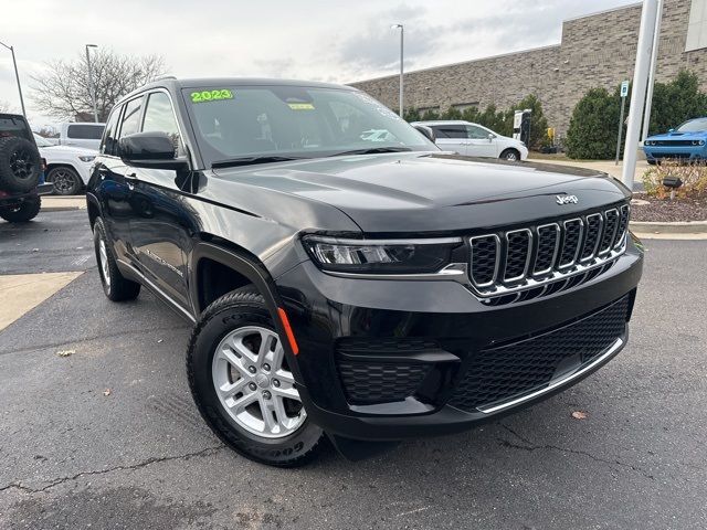 2023 Jeep Grand Cherokee Laredo