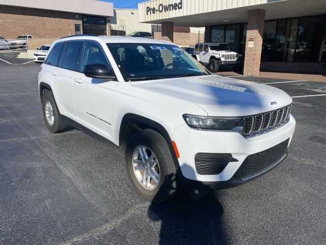 2023 Jeep Grand Cherokee Laredo