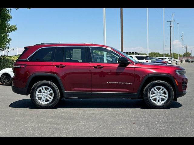 2023 Jeep Grand Cherokee Laredo