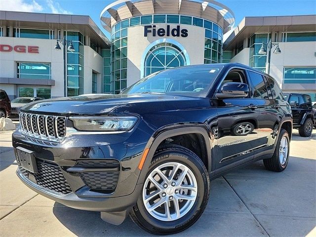 2023 Jeep Grand Cherokee Laredo X