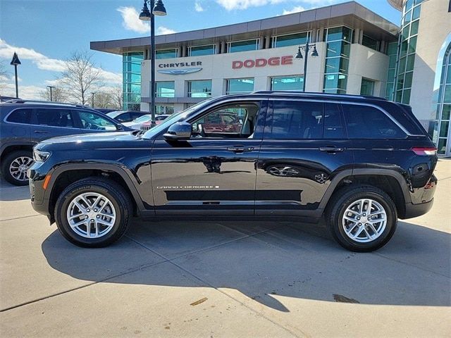 2023 Jeep Grand Cherokee Laredo X