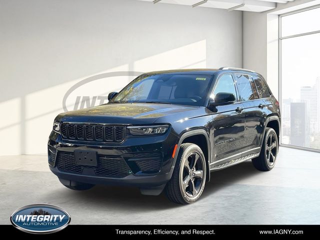 2023 Jeep Grand Cherokee Altitude