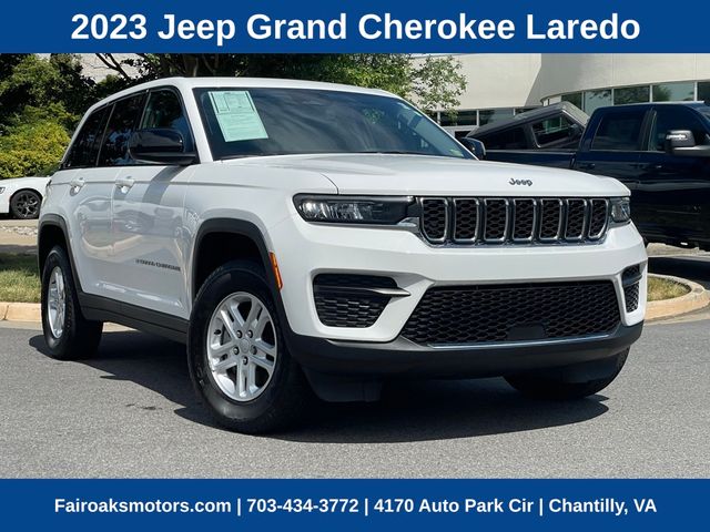 2023 Jeep Grand Cherokee Laredo