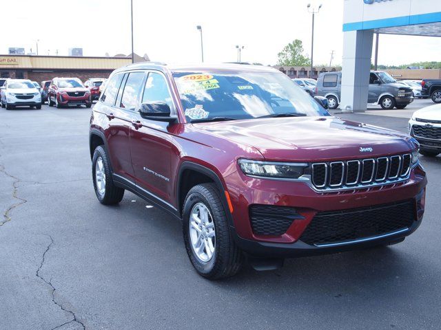 2023 Jeep Grand Cherokee Laredo